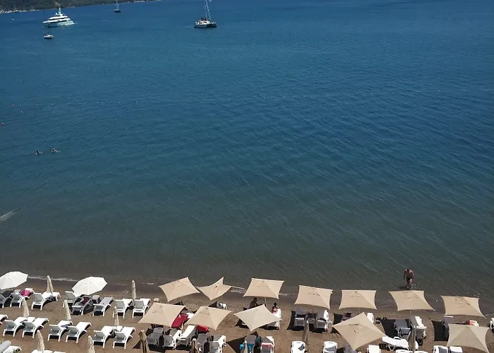 Mehtap Marmaris